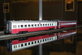 Кадр 3. Модели прицепных вагонов дизель-поезда Д1.