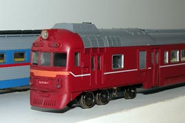 Кадр 8. Головной вагон модели (кабина маиниста).