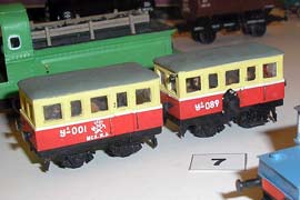 Кадр 3. Модели железнодорожных дрезин Уа-001 и Уа-089 на выставке в ЦМЖТ, Петербург.