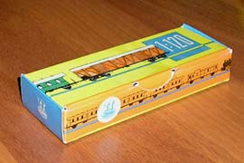 Кадр 29. Универсальная коробка, использовавшаяся для упаковки вагонов средней длины фирмой Zeuke на рубеже 1960-х - 70-х гг.
