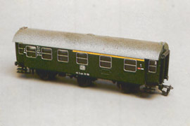 Рис. 4. Модель пассажирского вагона 1/2 класса АB3yg DB (с 1977 г.)