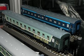 Кадр 80. Модели ЦМВ в окраске фирменных поездов 