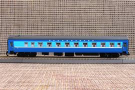 Кадр 60. Модель ЦМВ в окраске фирменного поезда 