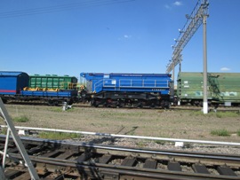 Кран ЕДК 300-5 в составе восстановительного поезда.