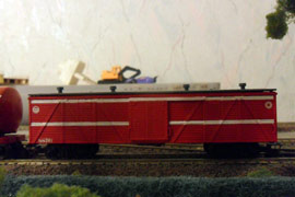 Кадр 8. Модель вагона-склада пожарного поезда, переделанного из крытого 50-тонного товарного вагона.