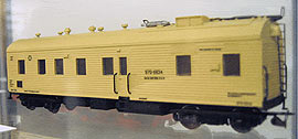 Кадр 5. Модель агрегатного вагона на выставке в ЦМЖТ, Петербург.