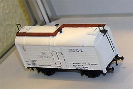 Кадр 1. Модель вагона-ледника СЖД (нетормозной) на выставке в Политехническом музее, Москва, 2007 г.