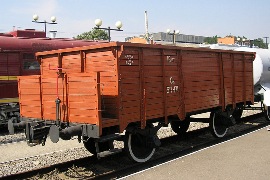 2осный полувагон на раме модернизированного НТВ в музее железных дорог России в СПб.
